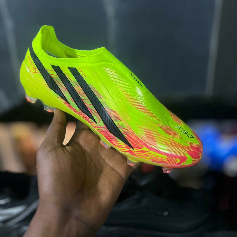 Original Adidas Boots new vision Size:41-42-40...