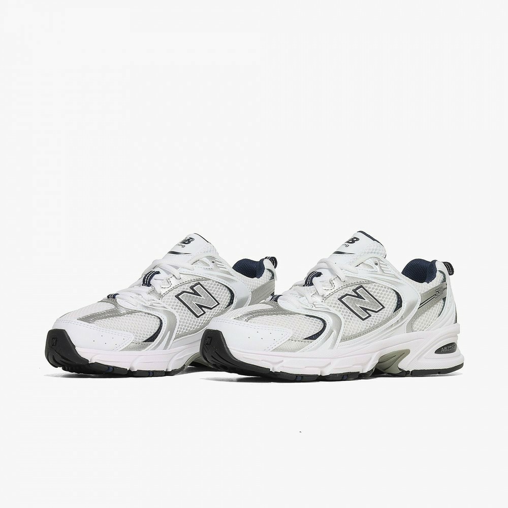New Balance 530