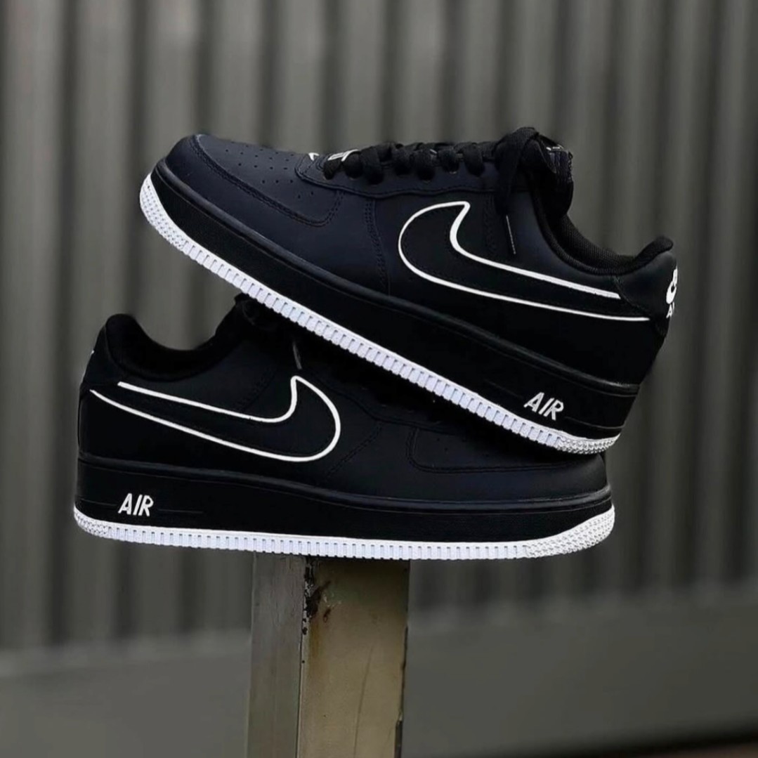Nike Air Force 1 Low '07 "Black White Sole"