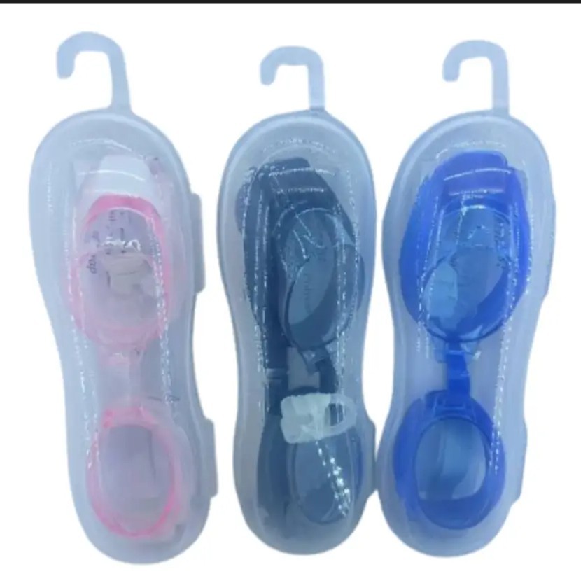 Swimming goggles